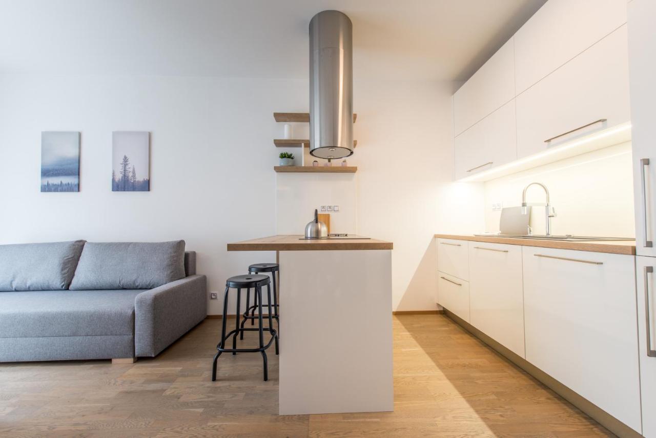 Mozart Central Apartments With Garage Prague Extérieur photo