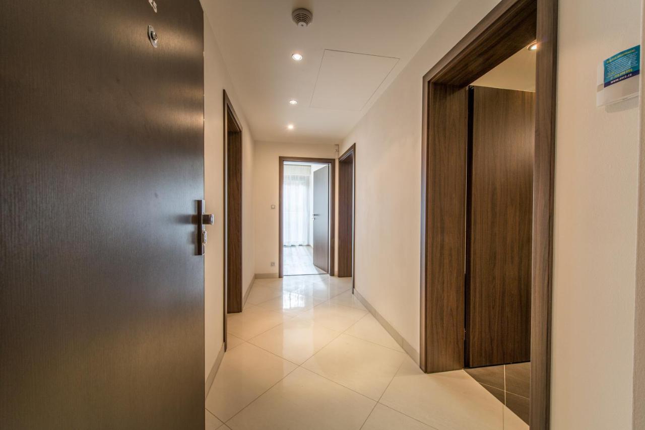 Mozart Central Apartments With Garage Prague Extérieur photo
