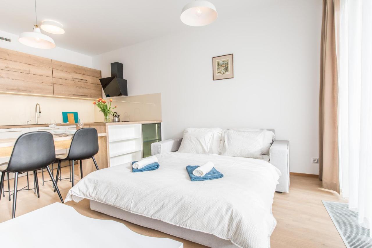 Mozart Central Apartments With Garage Prague Extérieur photo