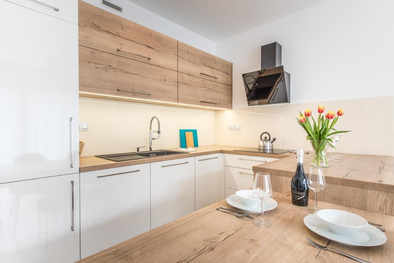 Mozart Central Apartments With Garage Prague Extérieur photo