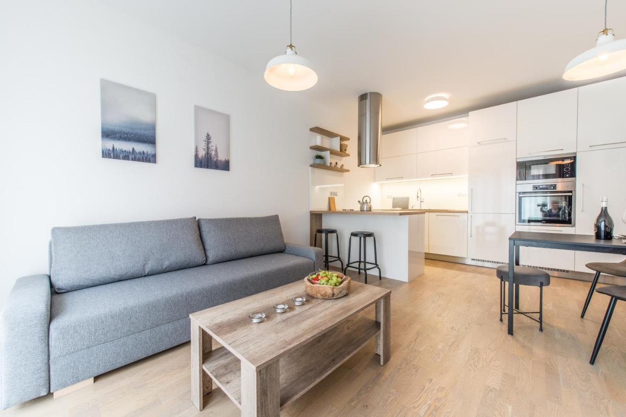 Mozart Central Apartments With Garage Prague Extérieur photo